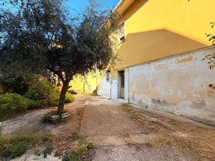 Casa quadrilocale in vendita in Via Vicinanzo, Solofra