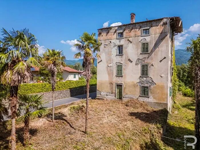 Casa con 6 locali in vendita in Sp, Castiglione Di Garfagnana