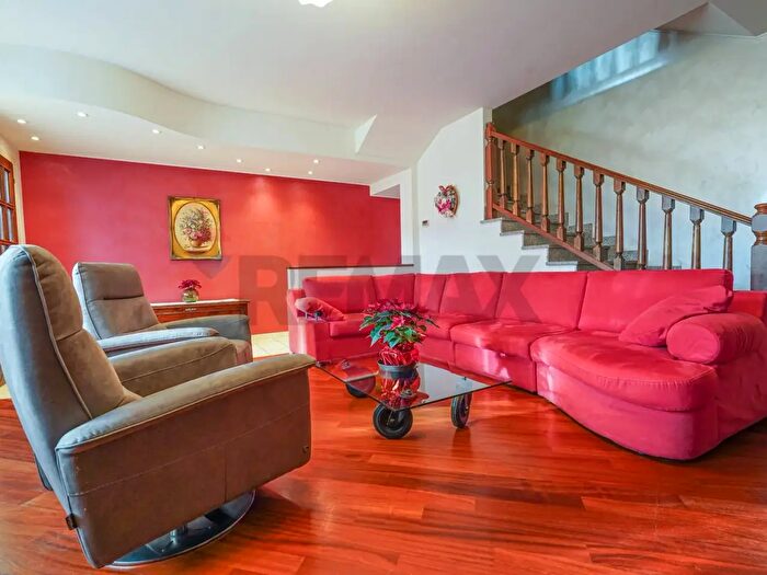 Casa quadrilocale in vendita in Seriate