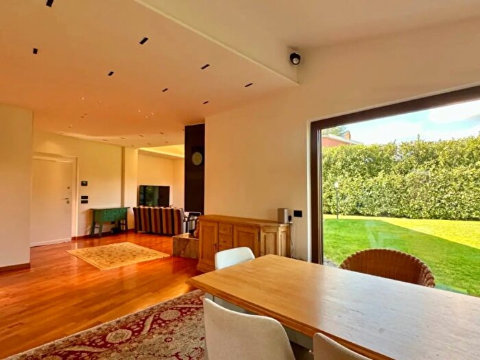 Casa con 7 locali in vendita in Largo dell' Olgiata, Roma