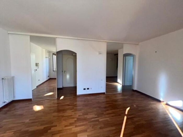 Appartamento quadrilocale in vendita in Reggio Emilia