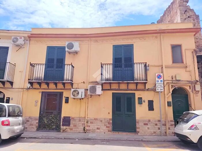 Appartamento trilocale in affitto in Corso Pietro Pisani, Palermo