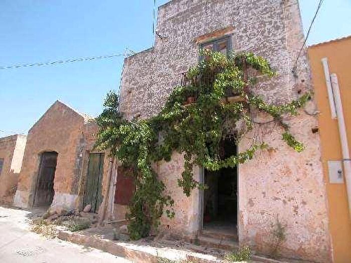 Casa trilocale in vendita in Via Tunisi, Marsala