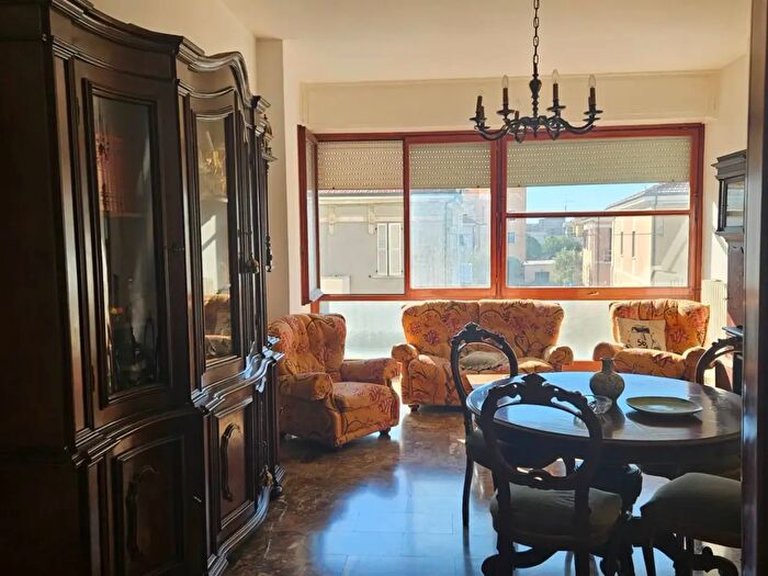 Appartamento quadrilocale in vendita in Via Raffaello Sanzio, Fano