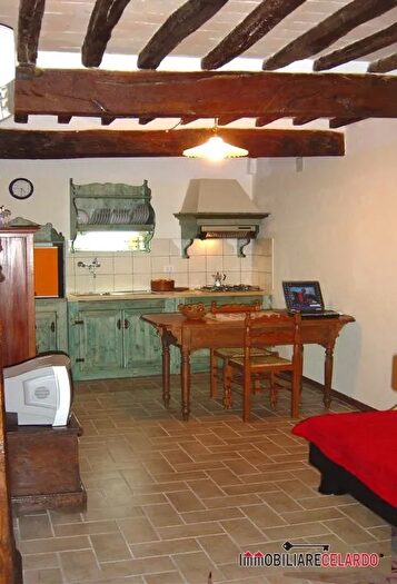 Appartamento bilocale in vendita in Radicondoli