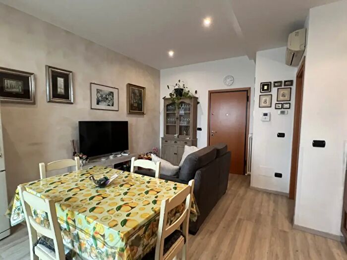 Appartamento trilocale in vendita in Volturno, Rimini