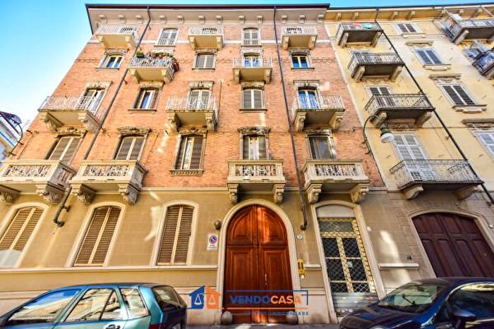 Appartamento bilocale in vendita in Via Germanasca, Torino