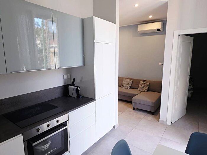 Appartamento bilocale in affitto in Corso Giuseppe Garibaldi, Porto Vecchio, Sanremo