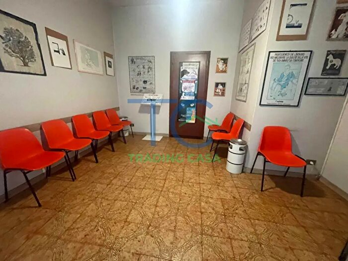 Appartamento trilocale in vendita in Via Maggio, Piacenza