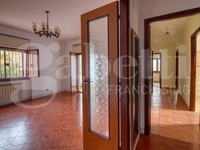 Appartamento trilocale in vendita in Via Giovanni Boccaccio, Fonte Nuova