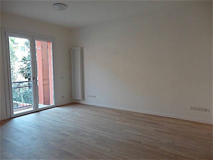 Appartamento trilocale in affitto in Via Muratori, Savonarola Ponte Molino, Padova