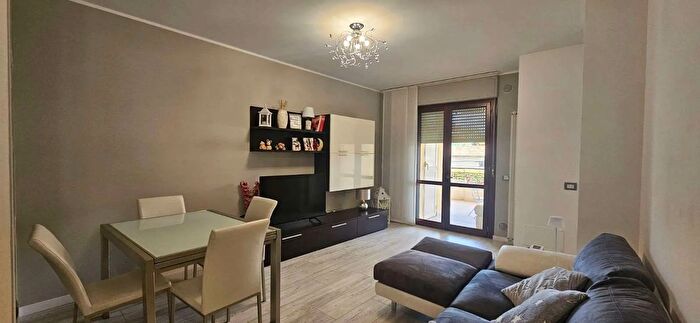 Appartamento trilocale in vendita in Via Orvietana, Marsciano