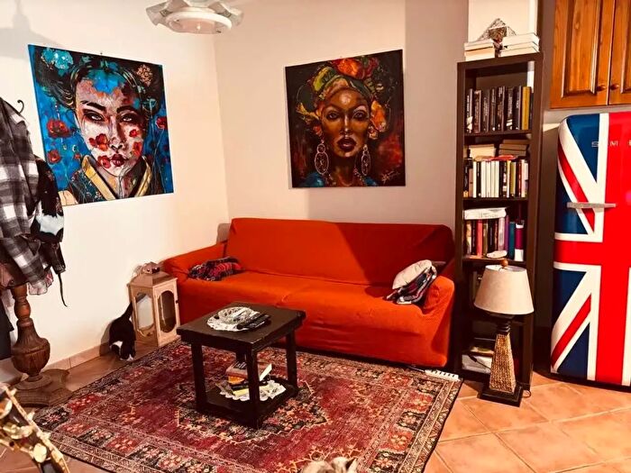 Appartamento con 5 locali in vendita in Vallecrosia