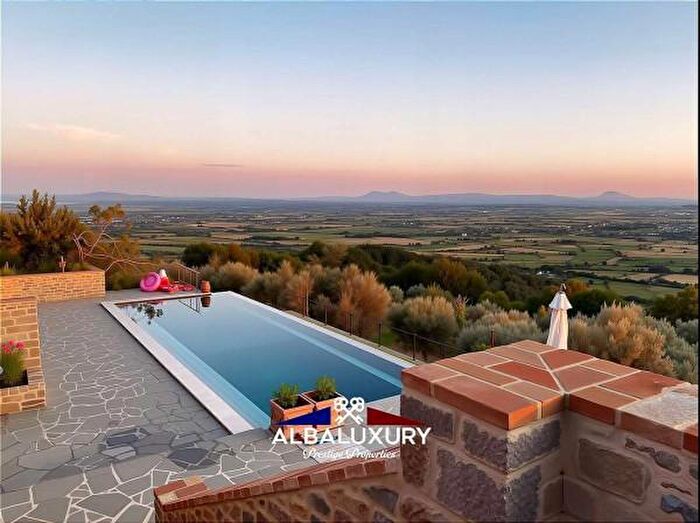 Casa con 6 locali in vendita in Ca Mezzavia a, Cortona