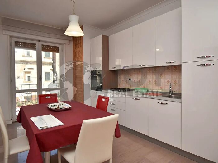 Appartamento bilocale in affitto in Viale Francesco Lo Re, Lecce