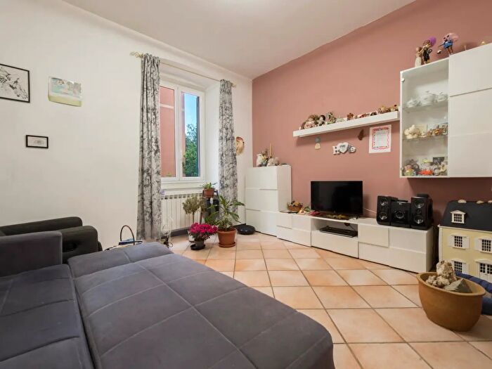 Appartamento con 5 locali in vendita in Via Pontetti, Genova