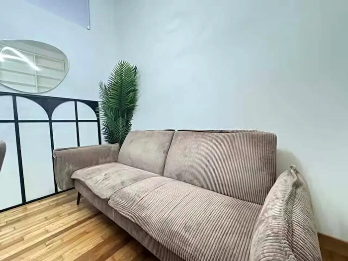 Appartamento monolocale in affitto in Via Meravigli, Milano