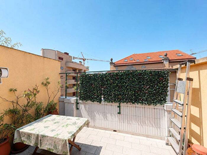 Appartamento monolocale in affitto in Via Felice Poggi, Città Studi, Milano