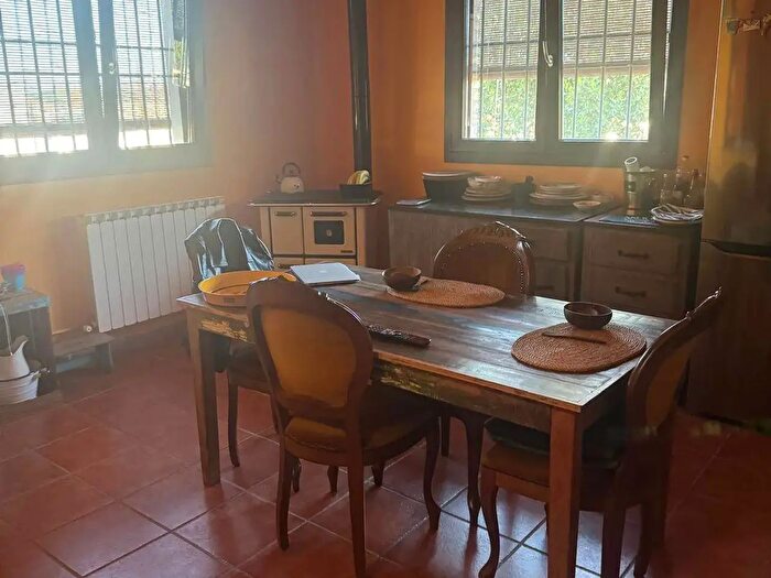 Casa con 8 locali in vendita in Mesola