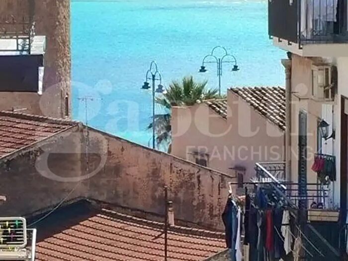 Appartamento bilocale in vendita in Via Terza Compagnia, Palermo