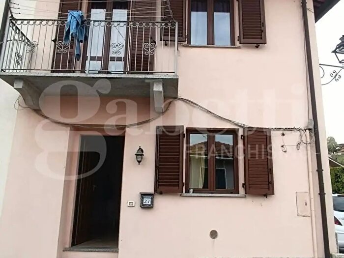 Appartamento bilocale in affitto in Via Vicolo delle Vigne, Saluzzo