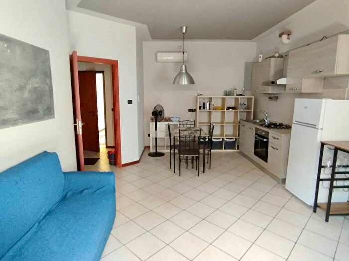 Appartamento bilocale in affitto in Revere, Borgo Mantovano