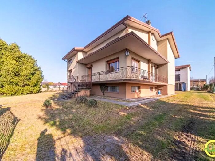 Casa con 6 locali in vendita in Via Fontana, Zoppola