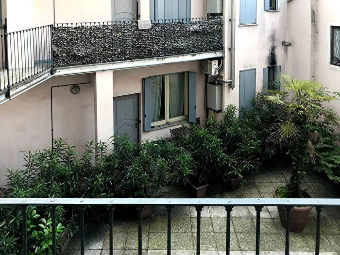 Appartamento monolocale in affitto in Via Marghera, De Angeli, Milano