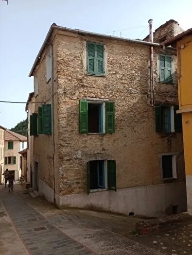 Casa con 8 locali in vendita in Vico alla Noce, Borghetto DArroscia