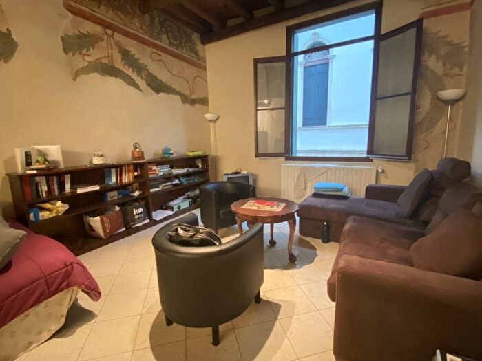 Appartamento bilocale in affitto in Via San Francesco, Santo, Padova