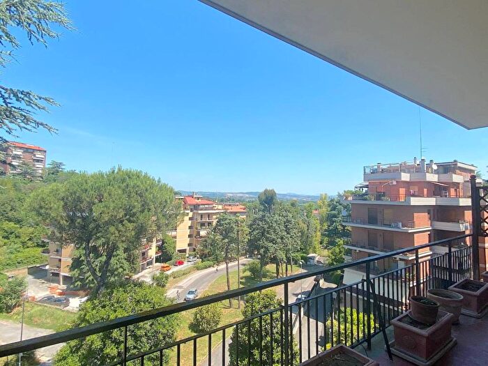 Appartamento con 5 locali in affitto in Via Giuseppe Silla, La Giustiniana, Roma