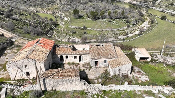 Casa in vendita in Provinciale, Ragusa