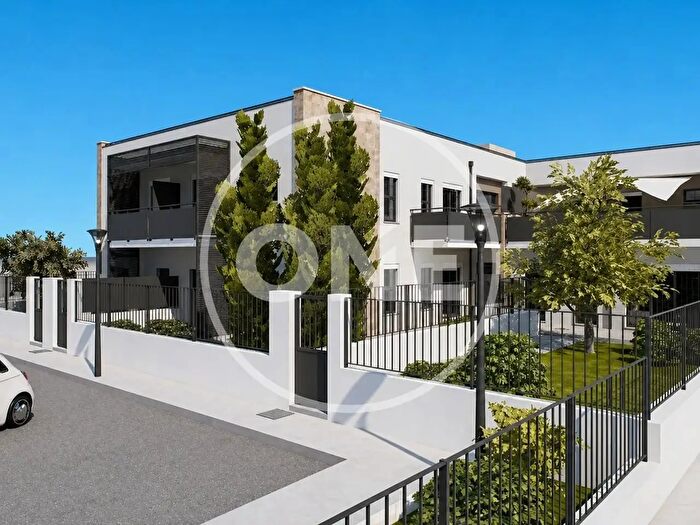 Appartamento trilocale in vendita in Via Villa Vallelonga, Roma