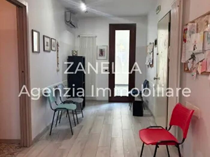 Appartamento trilocale in vendita in Via Fabio Filzi, Castelfranco Veneto