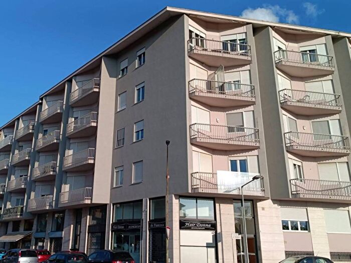 Appartamento trilocale in affitto in Via Alpini, Altipiano, Mondovì