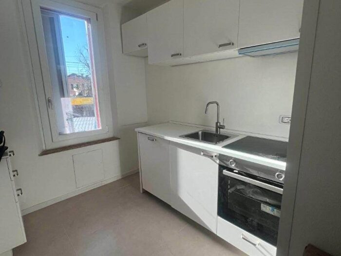 Appartamento trilocale in affitto in Via Nonantolana, Crocetta, Modena