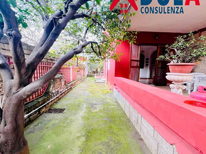 Casa con 5 locali in vendita in Via Giuseppe Garibaldi, Castel Volturno