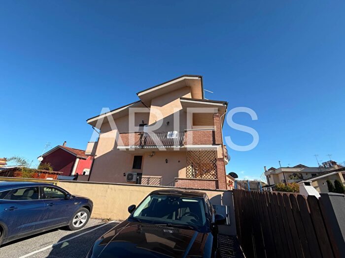 Appartamento bilocale in vendita in Via del Casaletto di Giano, Roma