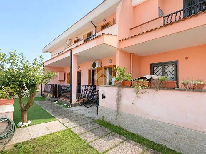 Casa trilocale in vendita in Via dei Salici, Anzio