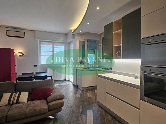 Appartamento bilocale in affitto in Via Rodolfo Morandi, Centro, San Donato Milanese