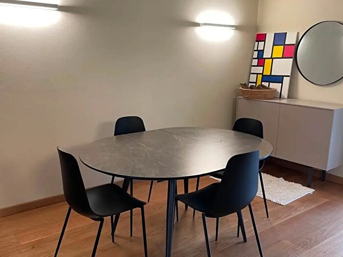 Appartamento trilocale in affitto in Via Prais, Padenghe Sul Garda