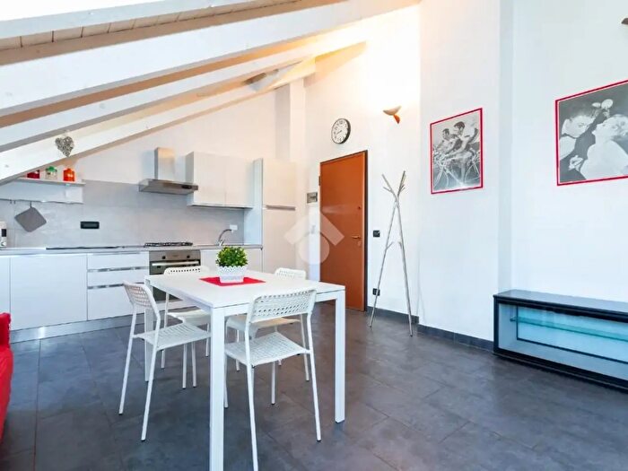 Appartamento bilocale in vendita in Via Caraglio, Torino