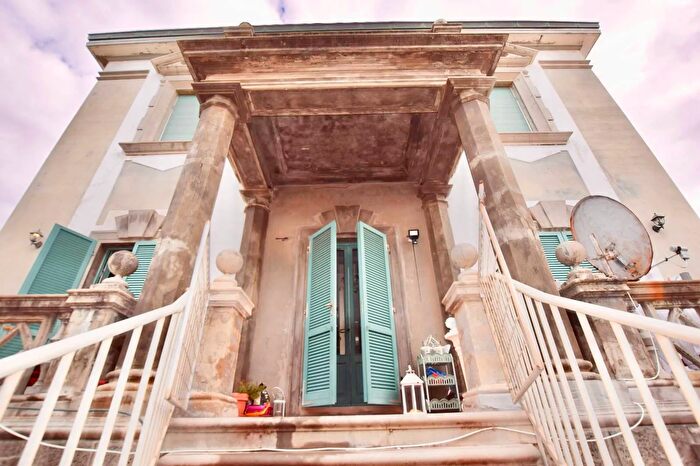 Casa trilocale in vendita in Centro San Vincenzo Livorno, San Vincenzo