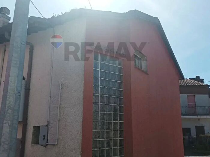 Appartamento con 5 locali in vendita in Loreto Aprutino