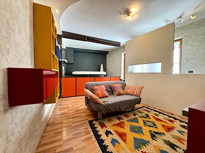 Appartamento monolocale in vendita in Piazzale Santa Apollonia, Parma