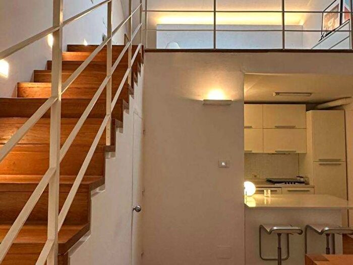 Appartamento bilocale in affitto in Vicolo Albergo, Centro Storico, Modena
