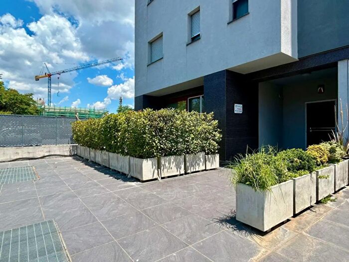 Appartamento trilocale in vendita in Cosenza