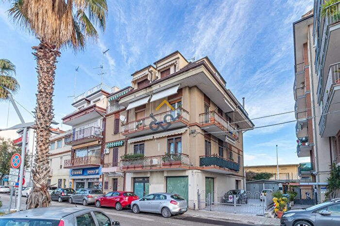 Appartamento trilocale in vendita in Via Calatafimi, San Benedetto Del Tronto