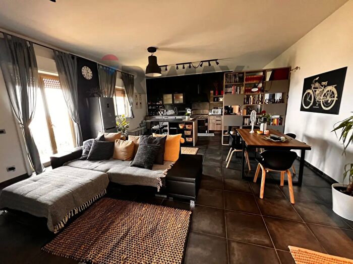 Appartamento quadrilocale in vendita in Via Etna, Sant'Alfio
