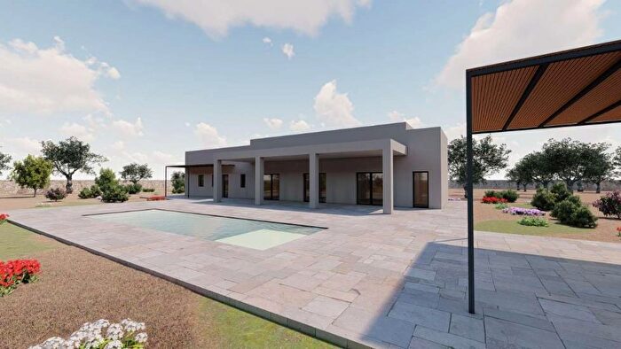 Casa con 10 locali in vendita in Ostuni